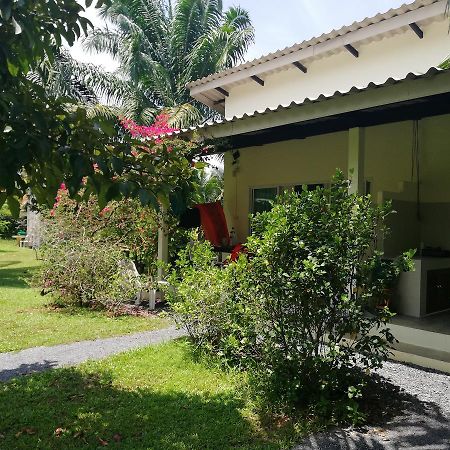 Willa Aathid Garden Khao Lak Zewnętrze zdjęcie