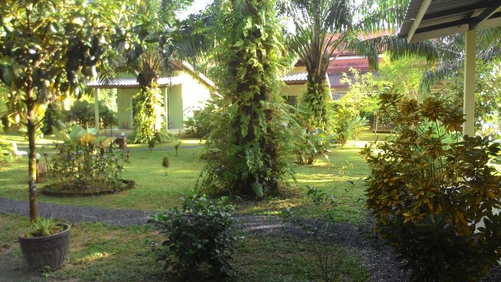 Willa Aathid Garden Khao Lak Pokój zdjęcie
