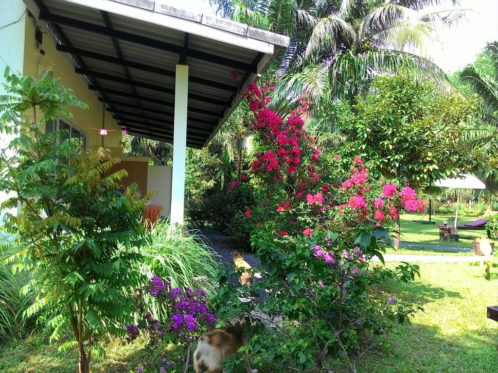 Willa Aathid Garden Khao Lak Zewnętrze zdjęcie